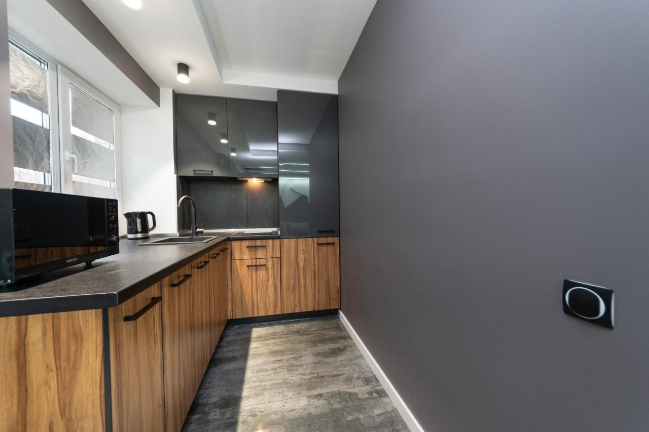 Luxrent Apartments On Lesi Ukrainki - Kiev Exteriér fotografie