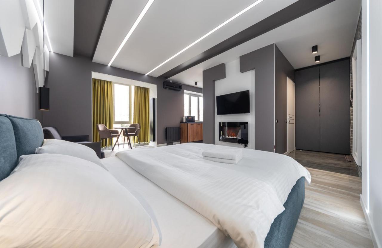 Luxrent Apartments On Lesi Ukrainki - Kiev Exteriér fotografie