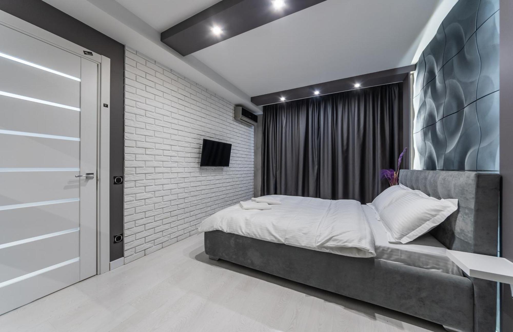 Luxrent Apartments On Lesi Ukrainki - Kiev Exteriér fotografie