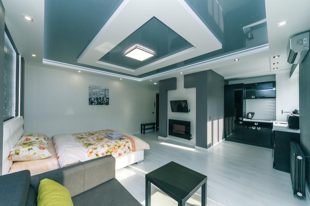 Luxrent Apartments On Lesi Ukrainki - Kiev Exteriér fotografie