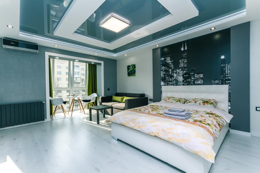 Luxrent Apartments On Lesi Ukrainki - Kiev Exteriér fotografie